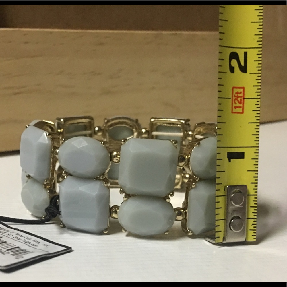 Target Stretch Bracelet - Picture 6 of 8